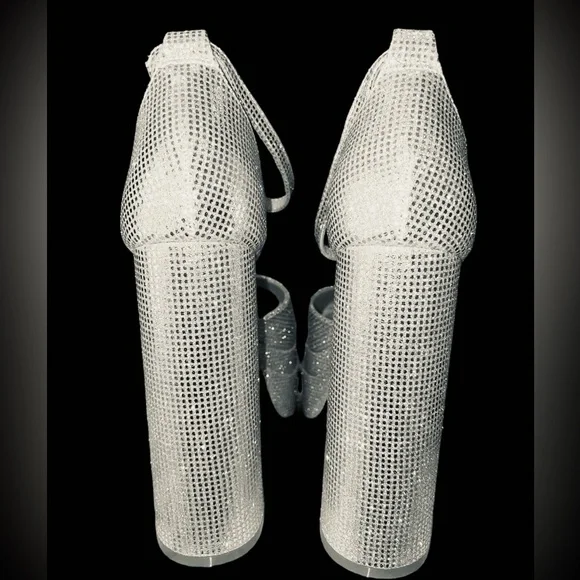 SHOEDAZZLE Platform Ankle Strap Open Toe Sandal - NWT - Picture 4 of 5